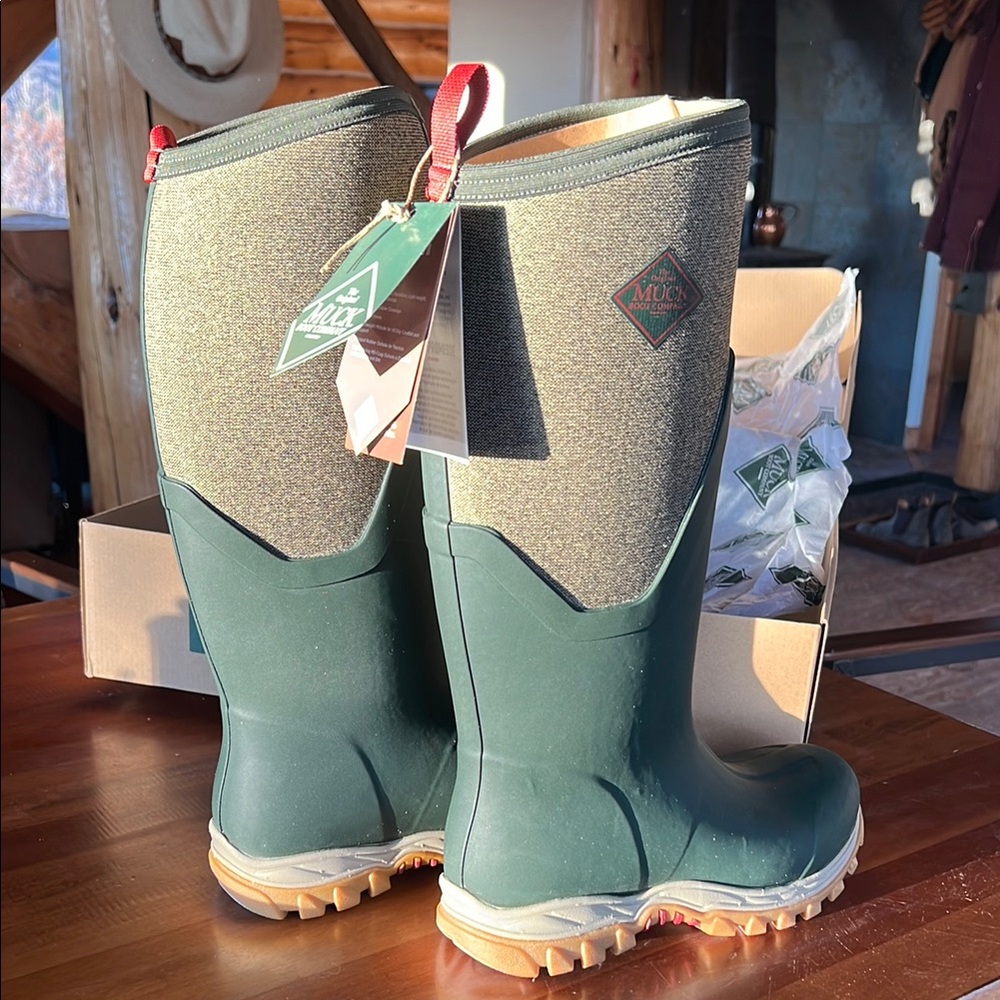 Muck Boot Women’s Arctic Sport 2 Tall